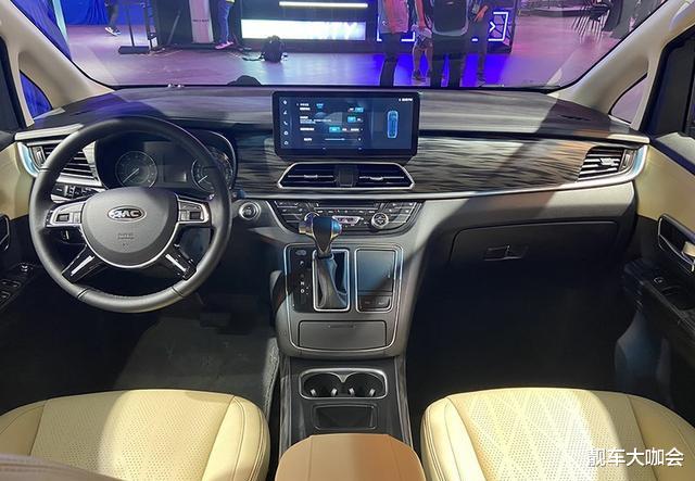 江淮瑞風M6 MAX登陸北京車展，一臺有態度的MPV！-圖5