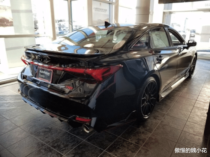 [亚洲龙]“丰田亚洲龙”TRD版年底引入国内，搭载3.5L V6引擎，主打高性能