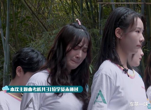 「李梦琦」创造营：大批成员被淘汰，导师心疼评价李梦琦，两句话“暗示”结果