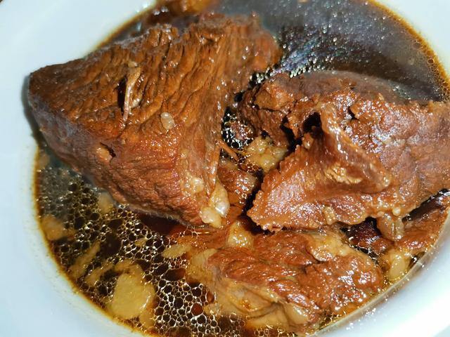 『牛肉』这东西50元一斤，贵也要买给孩子吃，条件允许每周吃2次最佳！