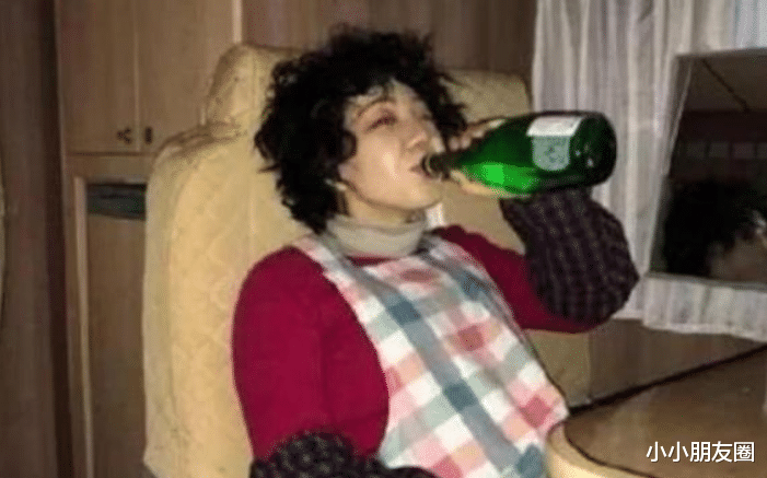 吴莫愁|28岁吴莫愁胖成中年妇女，吹酒瓶动作熟练，网友直言你经历了啥？