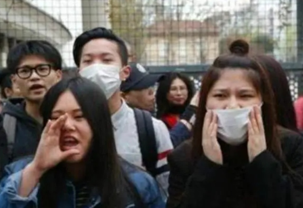 【美国】终于到了美国，在美国的华人紧急发声：中国人别再幸灾乐祸了