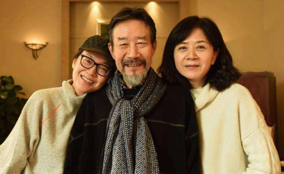 李雪健|原来李雪健的儿子是他！最低调星二代，靠自己名气大涨！