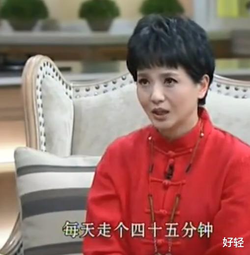 陶慧敏|54岁陶慧敏，2个月减肥25斤，减肥秘诀曝光：每天坚持2件事