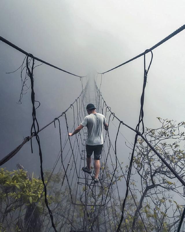 印度@尴尬的印度东北人，长着中国人的脸，受着印度人的气