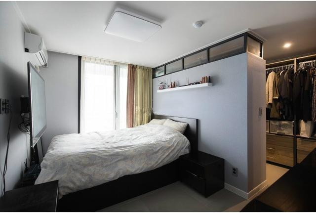 |床靠墙的做法已经过时了，我家直接后移70cm，做成这样超级好用！