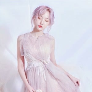 「林君怡」创造营主题曲选拔残酷升级，希林娜依·高翻盘，nene无缘首发位！