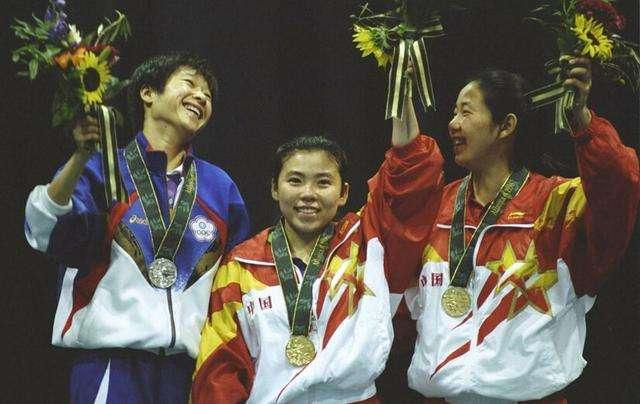 「刘诗雯」她是国乒王牌女教头，为国乒50岁才结婚，被球迷调侃眼里只有刘诗雯