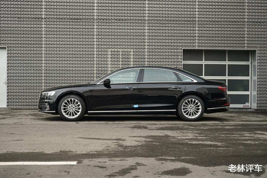 『长安汽车』奥迪A8“一路狂跌”，一口气降22.98万：“四个圈”也不好使了