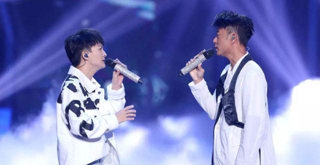 春晚|好声音历届学员中真正大火的仅有2人,周深算一个,另一个是谁?