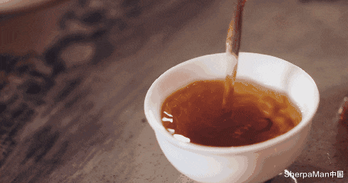 茶具|小米“搅局”茶具业，纯手工堪比壶中“爱马仕”，回归唐宋蒸茶艺