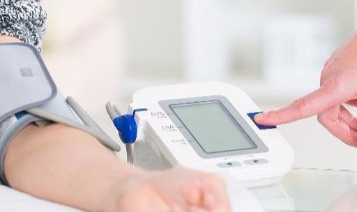 花生■血压高的人可以吃花生吗？为了健康，不妨花一分钟看看