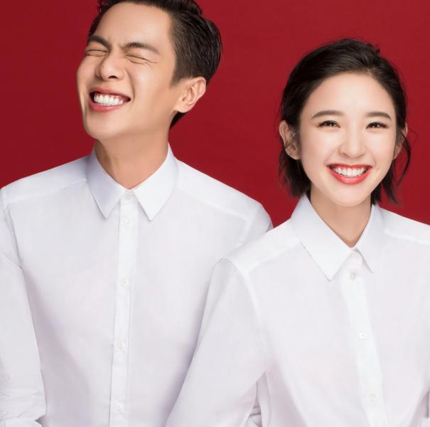 证件照|结婚证件照：撒贝宁冷脸，张若昀超开心，冯绍峰才是对婚姻的尊重