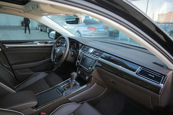 #大众汽车#买不起奥迪A6L就买它，从34万跌到23万，入门224匹，厚道却无人识