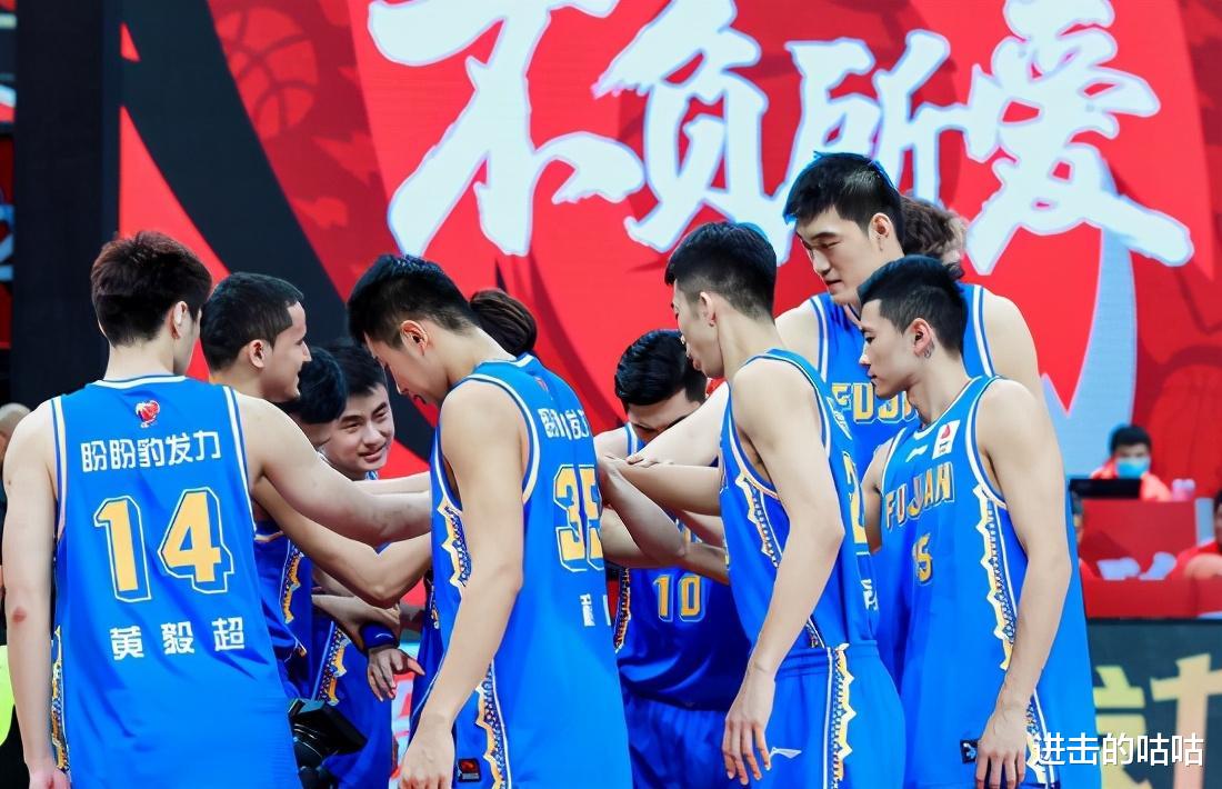 易建联|姚明狠抓青训！又一联赛建立，阿联归期确定，黑马球队或再换帅