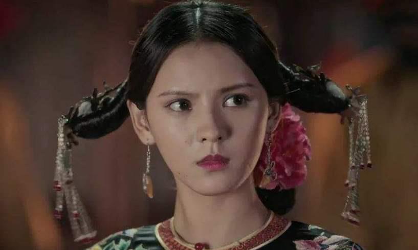 张予曦|网红出身被质疑“整容”，无奈曝光父母照片，这颜值不出道可惜了