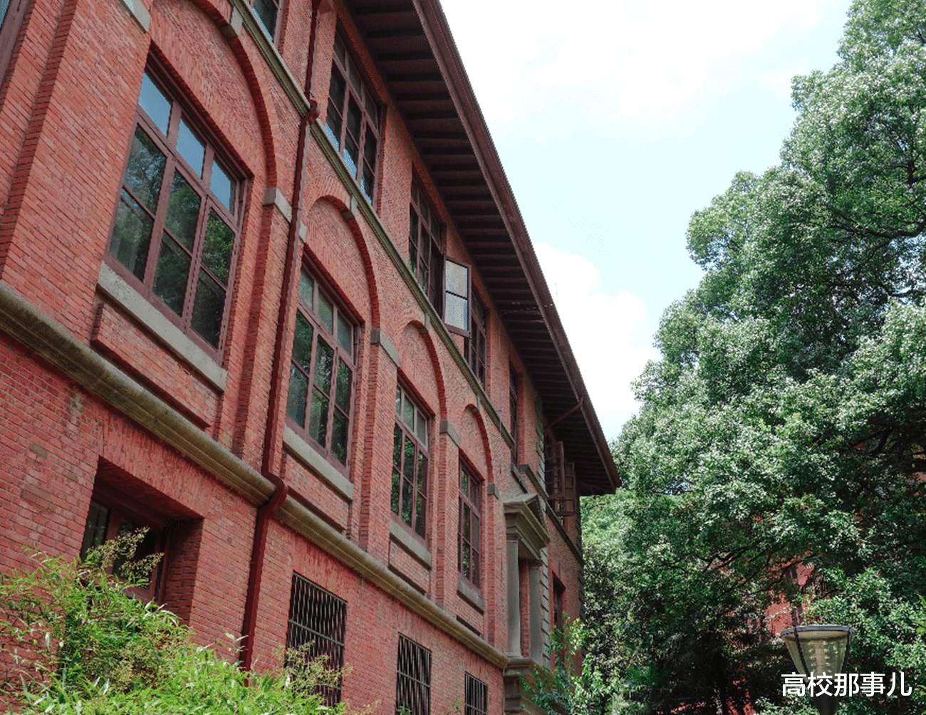 大学|世界大学声誉排名，国内13所高校上榜，其中2所还是“新面孔”