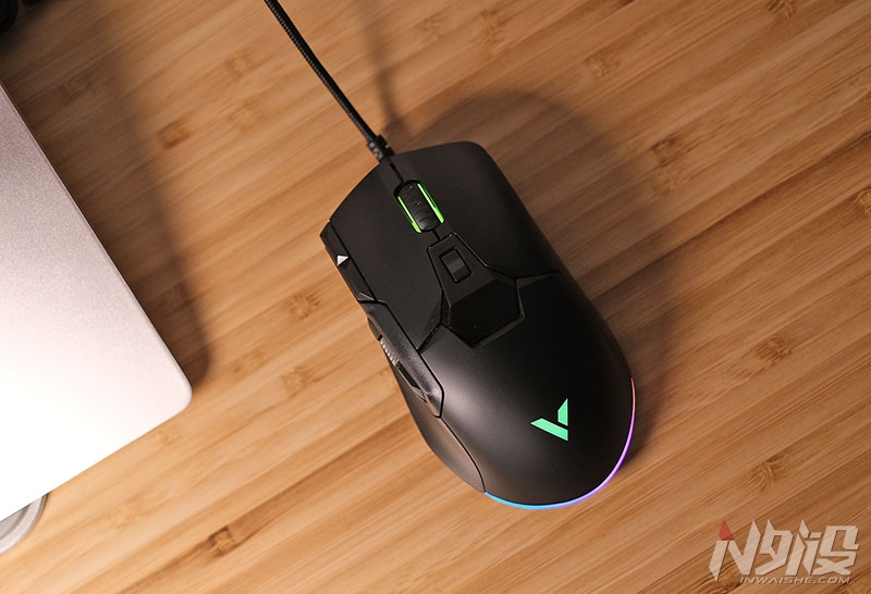 芯片|可变指托模块 雷柏V330游戏鼠标开箱图赏