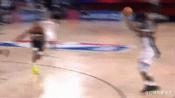 詹姆斯·哈登|神判断！生死时刻仅剩6秒，哈登却放弃内线防守，4秒后他仰天长啸