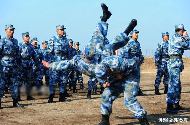 本科生|专科生与本科生当兵有啥区别，新生：不看不知道，一看吓一跳