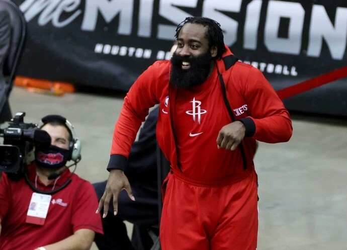 热火队|再见热火，再见雄鹿！火箭交易迎来新进展，39+12巨星或联手约基奇