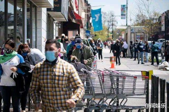 白宫：白宫终于瞒不住了？美国新冠专家调查发现：数据差85倍