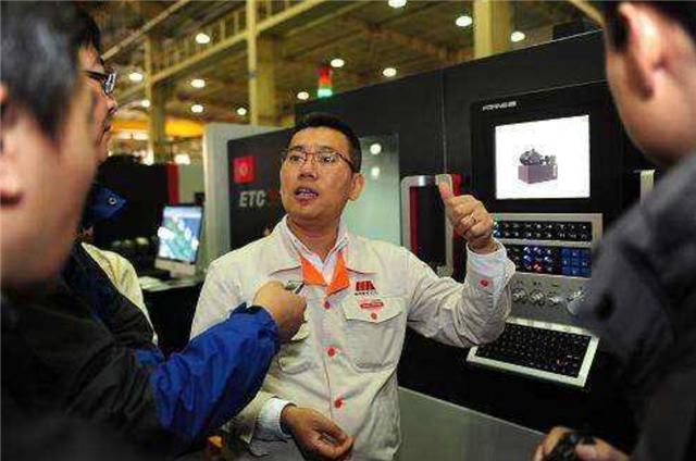 黄金圣斗士|从全球第一到负债700亿，沈阳机床董事长：2年内，会翻天覆地