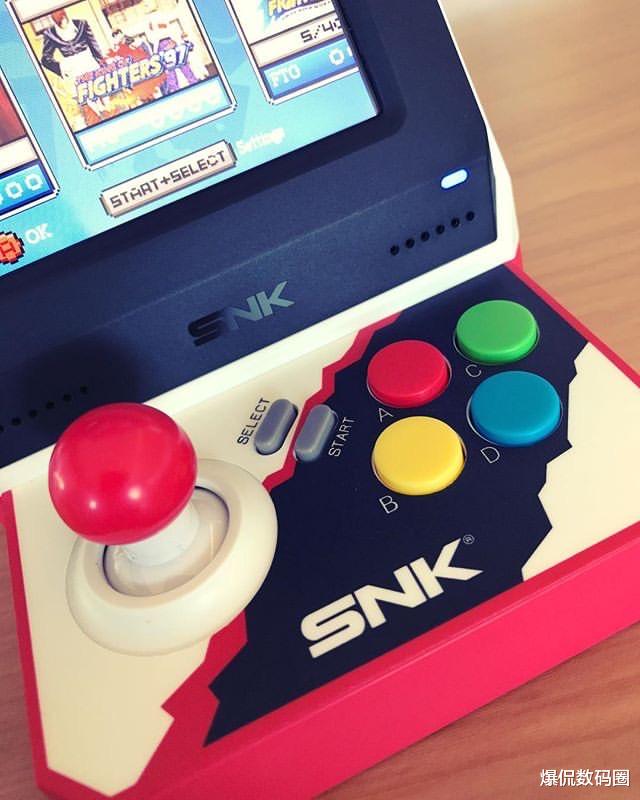 [拳皇97]小米挽救街机业，上架迷你街机搞情怀，599元2899体验，玩家：值