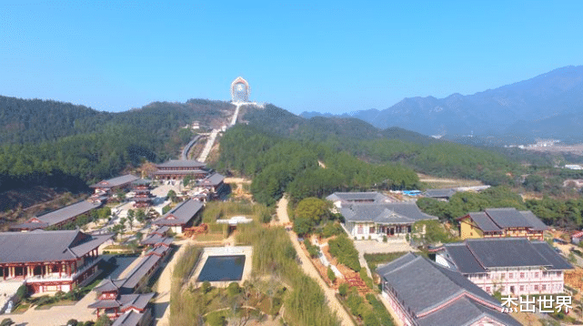 凤凰古城：江西非常低调的寺庙，拥有全球最高阿弥陀佛像，且不收门票！