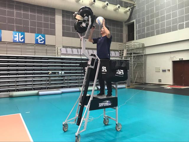 「女排」中国女排即将出京：两名新人加入，下一站前往北仑集结！