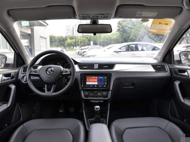 传祺GS8|从7.34万降至5.14万，一箱油顶格1千公里，这车不比思域香？