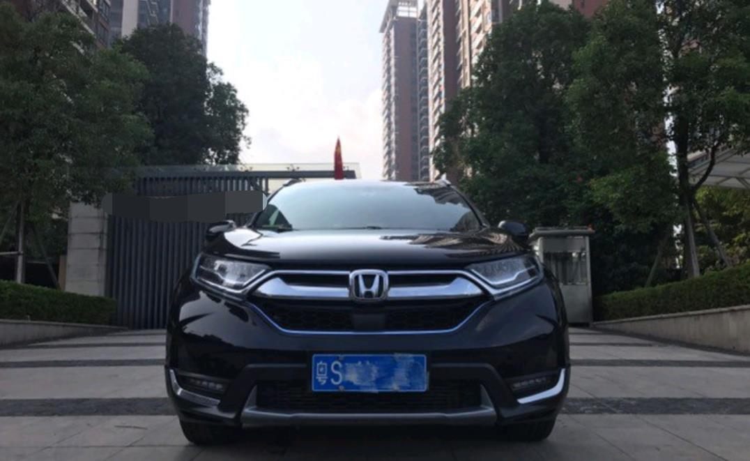 「本田CRV」买一辆本田CRV1.5T风尚版，全款和贷款能差多少钱？