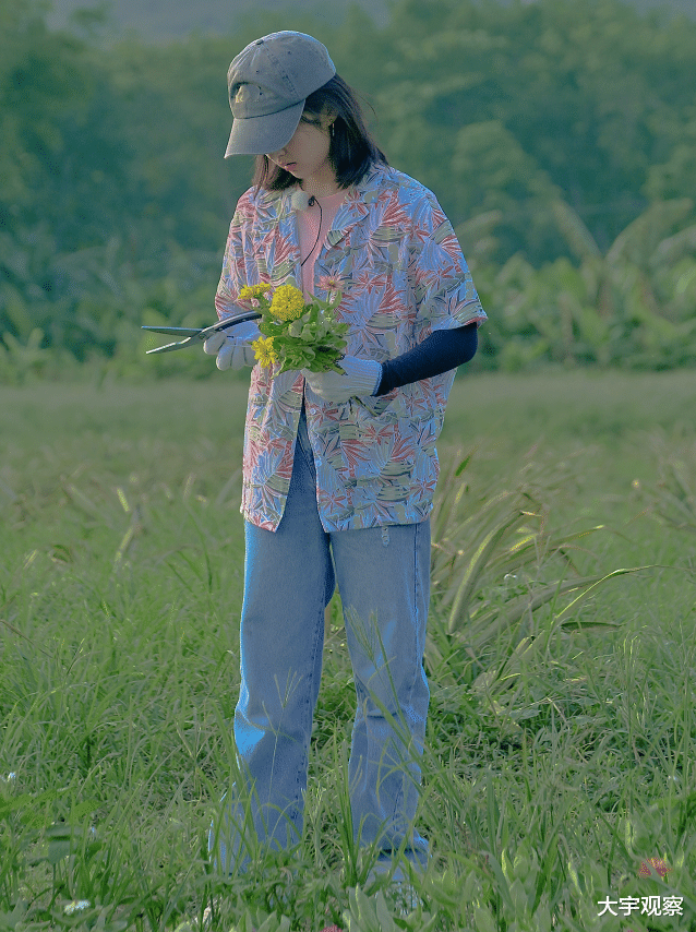 清华大学|高考成绩才公布，张子枫被全网黑，看到清华教授的评价，我好像懂了