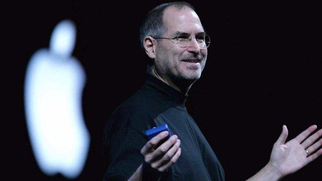 |唯一敢喷乔布斯的设计师，一个logo要价70万，一稿定不许改