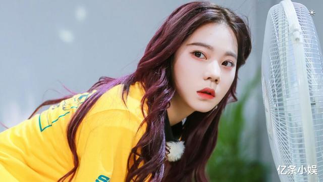 『紫宁』火箭少女解散,张紫宁不再沉默,一周行程比在团里半年还多