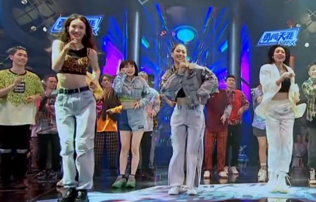 张艺兴|《这就是街舞》16强淘汰赛晋级名单公开，张艺兴战队离开4人！