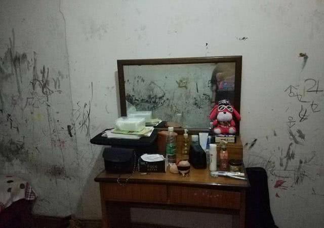 女汉子“自改”出租屋，旧房变新房！温馨极了，忍不住晒晒！