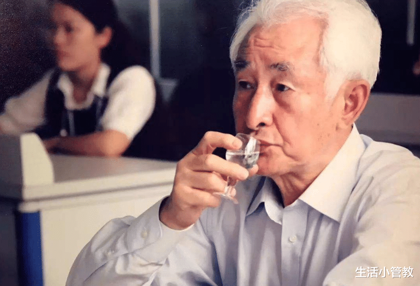 #茅台#国产酒的尴尬？茅台已炒到“天价”！曾经的王者：汾酒难归来
