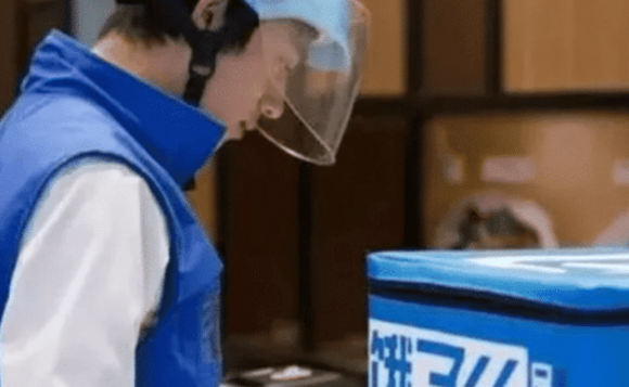 【美团】曾与美团饿了么并称外卖三巨头，现在消失匿迹！网友：活该