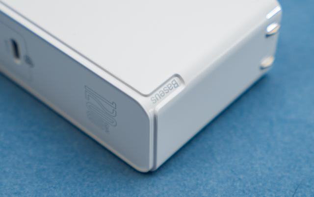 MacBook Pro|MacBook Pro 16寸笔记本该如何正确使用倍思120W氮化镓充电器