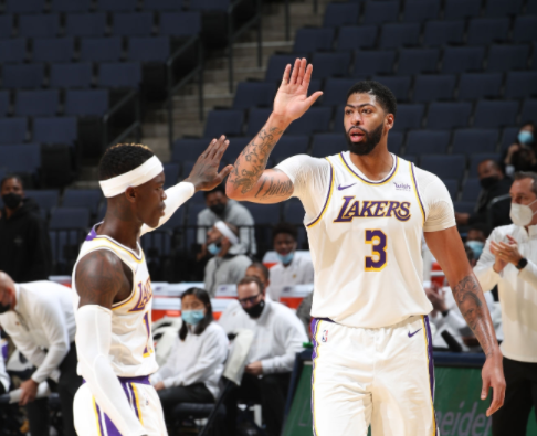 勒布朗·詹姆斯|22+13+8！詹姆斯末節(jié)13分收割勝利，一星四射再次激活34歲神射