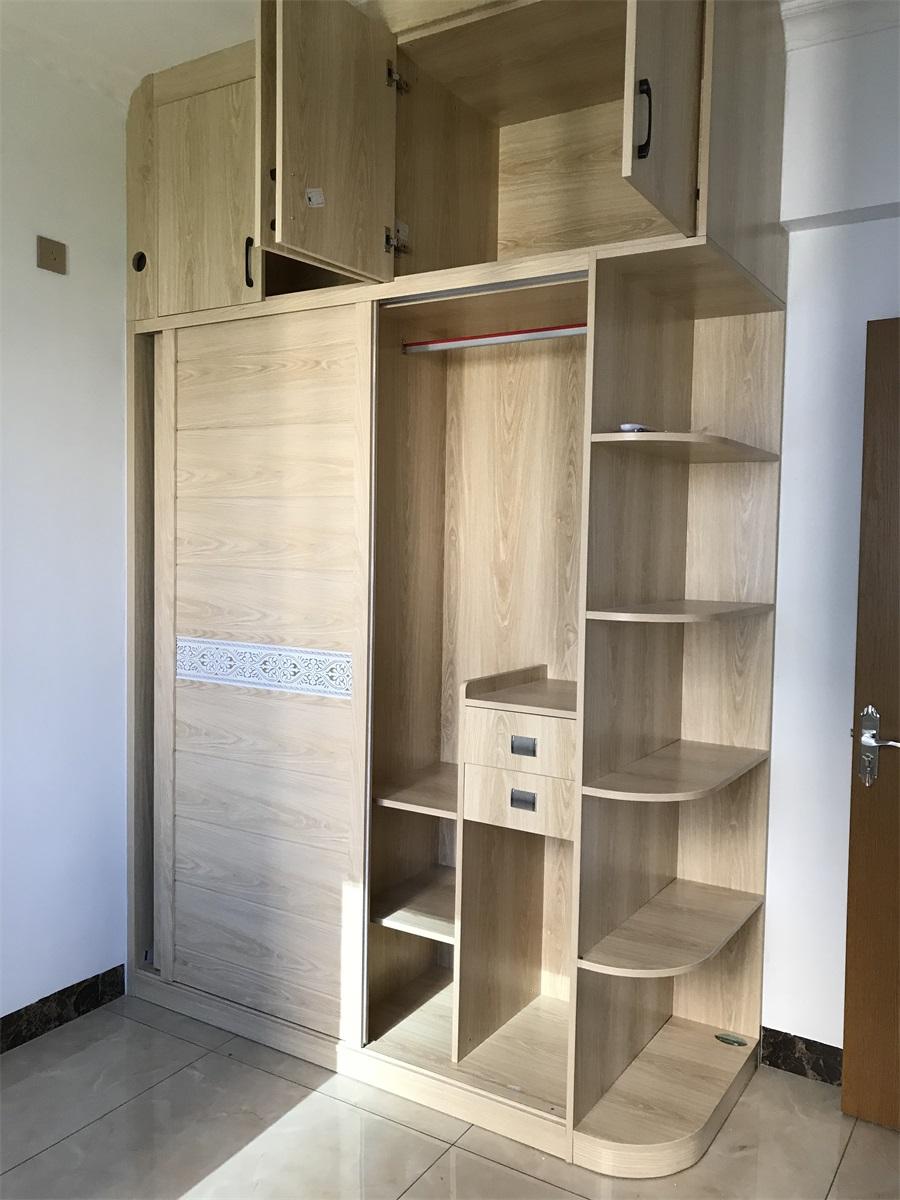 |130平新房硬装完工，晒朋友圈都说柜子颜色不好看，太廉价了