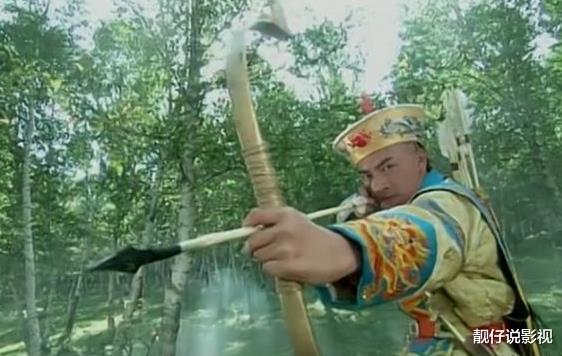 小燕子■还珠格格:同样是小燕子中箭,老版差点死掉,新版:还能再挨一箭