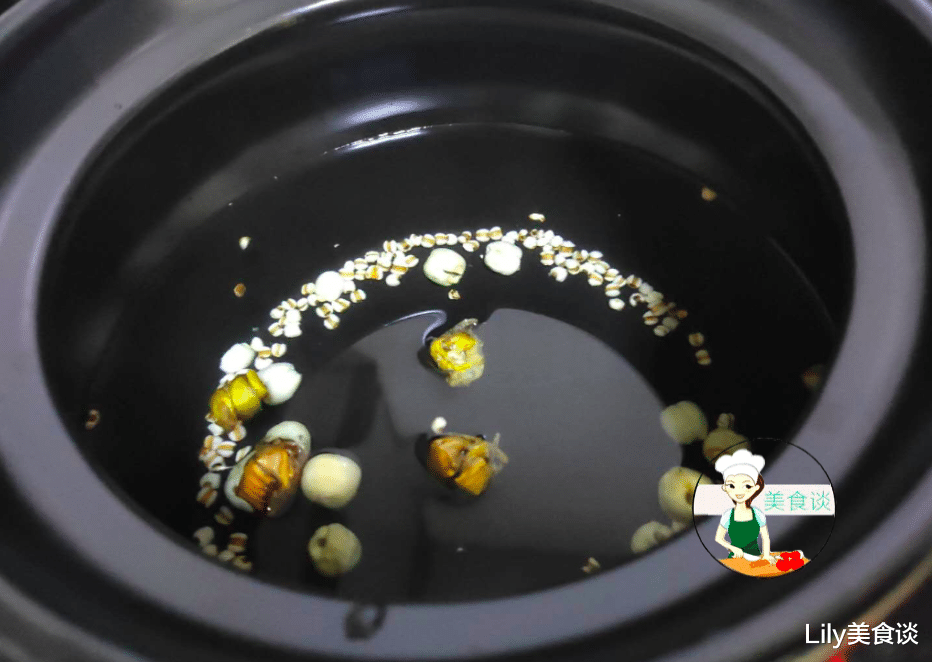 『食材』立夏将至，这道汤要多吃，祛湿降火，养人对身体好，做法还简单！