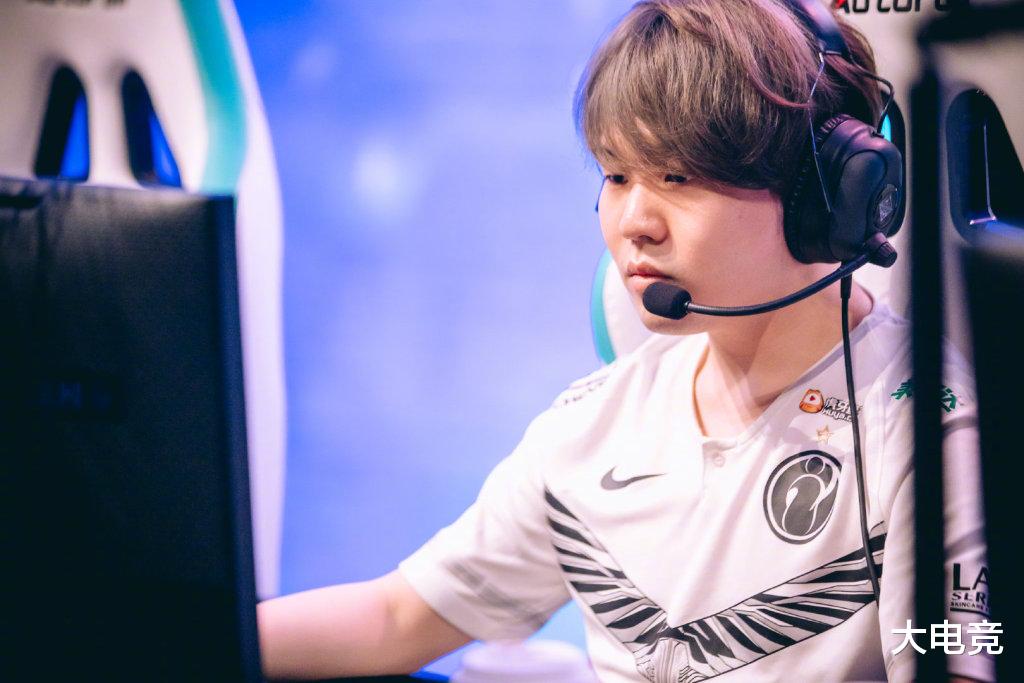 #国台办#外国网友热议WE 2: 0击败iG：Rookie又回到了2016年1打9的时候