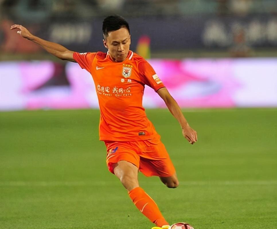 北京国安|佩帅提前为李霄鹏支招：挑选长跑悍将，瞄准国安“七寸”使劲搅和