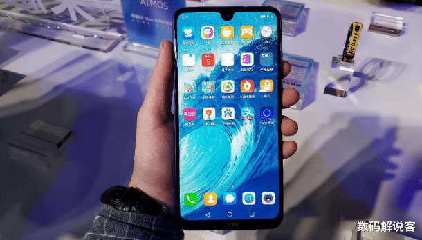 [华为荣耀]华为荣耀X10 Max正式确认，7英寸显示屏+双扬声器，售价太感人！