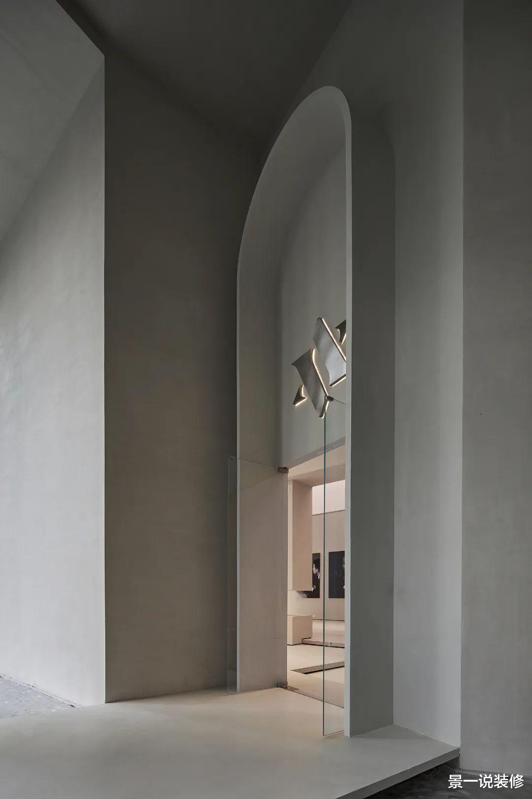 【】600㎡极简空间，没有任何装饰，只有光，却是极致震撼高级的美！