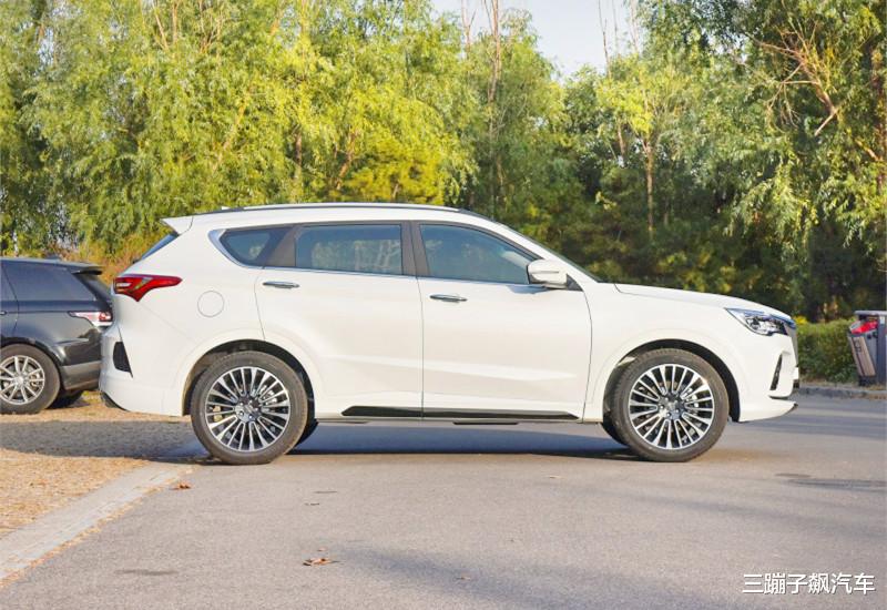 #奇瑞#这才叫“百姓车”！比哈弗H6大一圈，配国六1.5T，质保十年仅7万