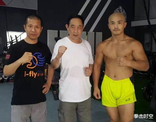 [徐晓冬]徐晓冬：一龙现在体重高达87公斤，打70公斤对手要价50万